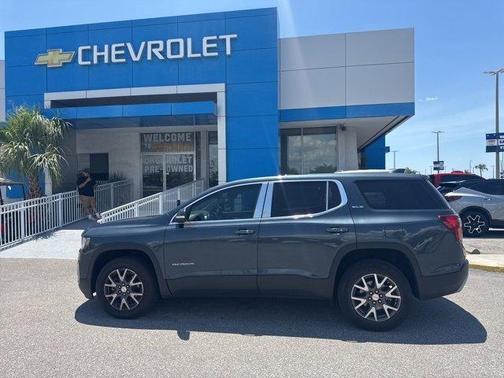 2020 GMC Acadia SLE