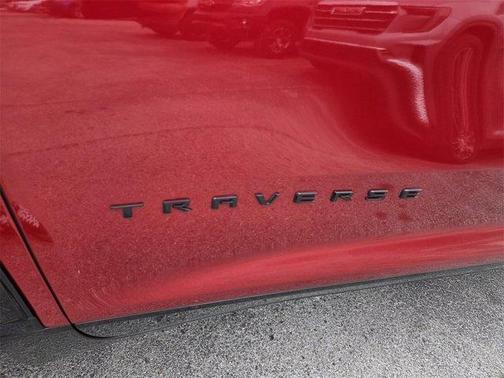 2025 Chevrolet Traverse RS