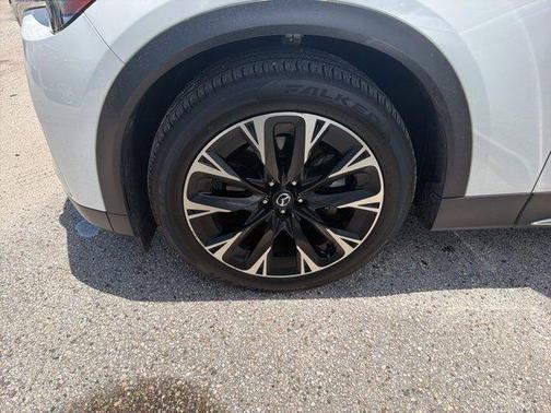 Rhodium White Metallic 2024 Mazda CX-90 PHEV Premium