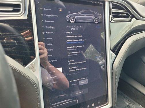 2017 Tesla Model S 75D