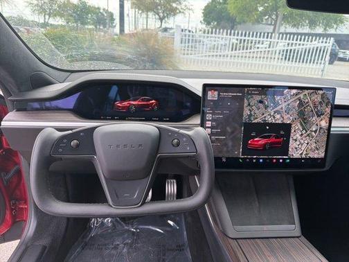 2022 Tesla Model S Base