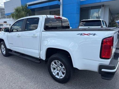Summit White 2022 Chevrolet Colorado LT