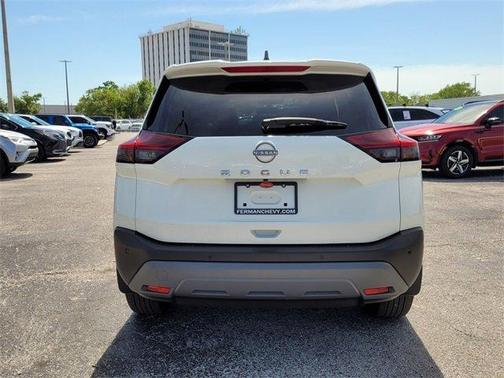 2023 Nissan Rogue S