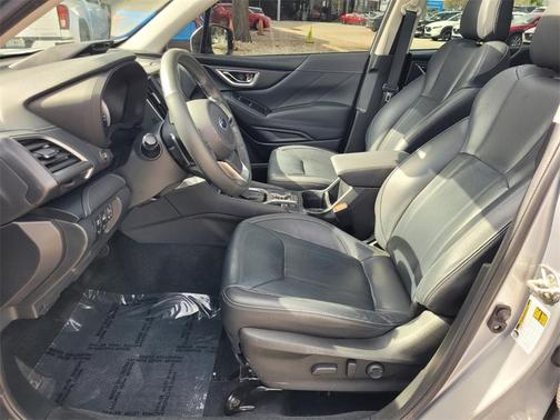 2022 Subaru Forester Touring