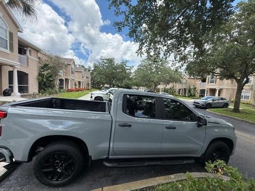 2025 Chevrolet Silverado 1500 Custom