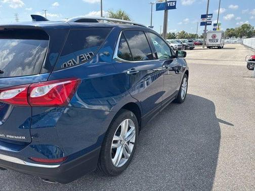 2020 Chevrolet Equinox Premier w/2LZ