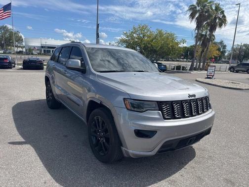 Billet Silver Metallic Clearcoat 2020 Jeep Grand Cherokee Altitude