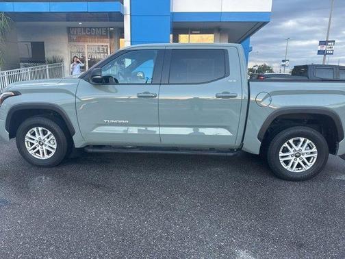 2025 Toyota Tundra SR5