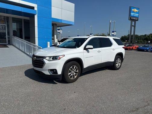 2018 Chevrolet Traverse LT Cloth