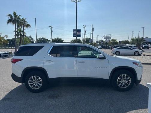 2018 Chevrolet Traverse LT Cloth