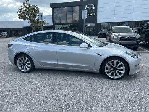 2018 Tesla Model 3 Long Range