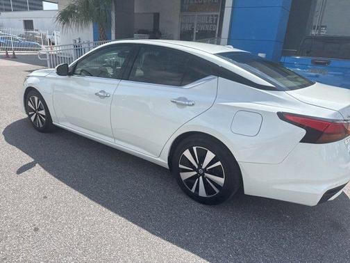 2019 Nissan Altima 2.5 SV
