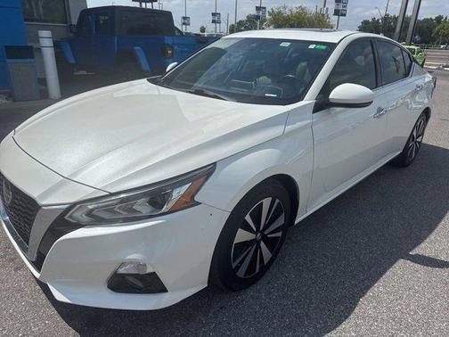 2019 Nissan Altima 2.5 SV