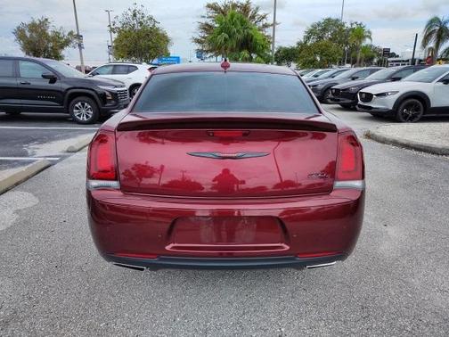 2021 Chrysler 300 S