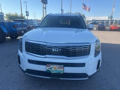 Snow White Pearl 2020 Kia Telluride S