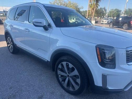 Snow White Pearl 2020 Kia Telluride S