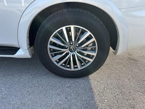 2021 Nissan Armada SL