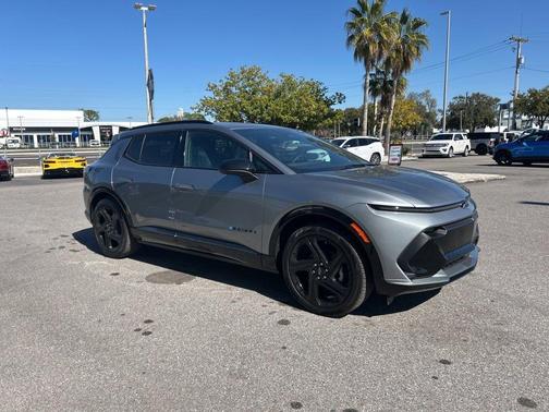 2025 Chevrolet Equinox EV RS