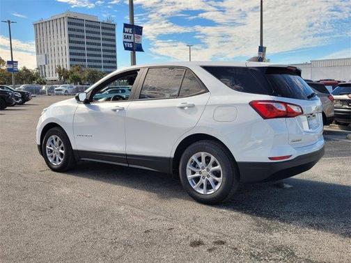 2021 Chevrolet Equinox LS