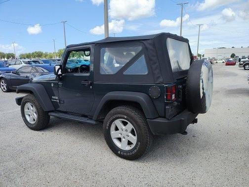 2017 Jeep Wrangler Sport