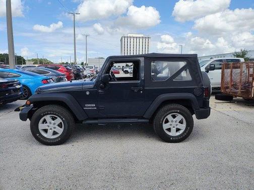 2017 Jeep Wrangler Sport