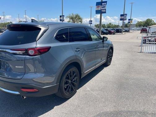 2023 Mazda CX-9 Carbon Edition