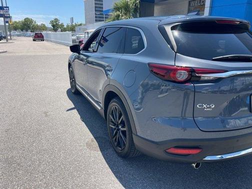 2023 Mazda CX-9 Carbon Edition