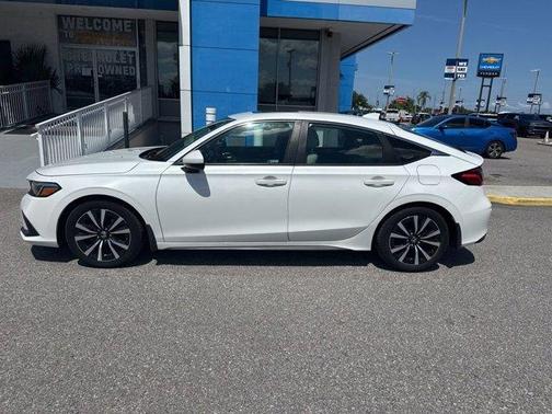 2023 Honda Civic EX-L