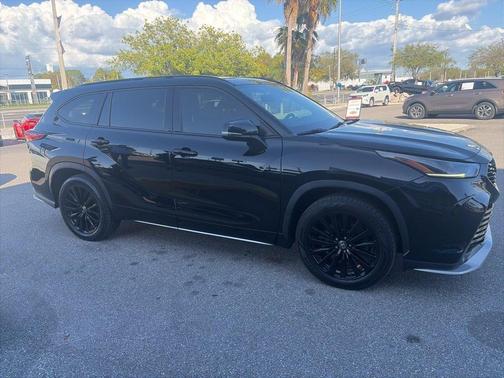 2021 Toyota Highlander XSE