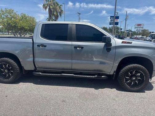 Sterling Gray Metallic 2024 Chevrolet Silverado 1500 Custom