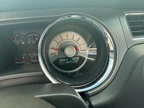 2010 Ford Mustang GT Premium