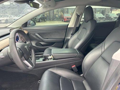 2019 Tesla Model 3 Performance