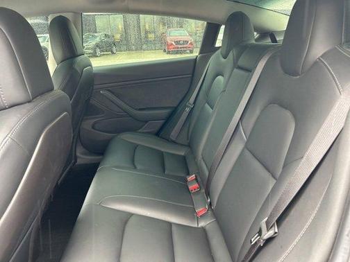 2019 Tesla Model 3 Performance