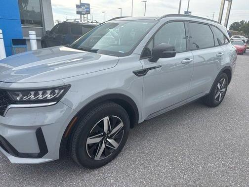 2023 Kia Sorento EX