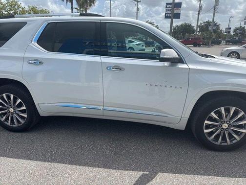 2022 Chevrolet Traverse Premier