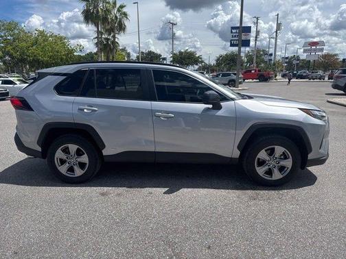 2024 Toyota RAV4 Hybrid LE