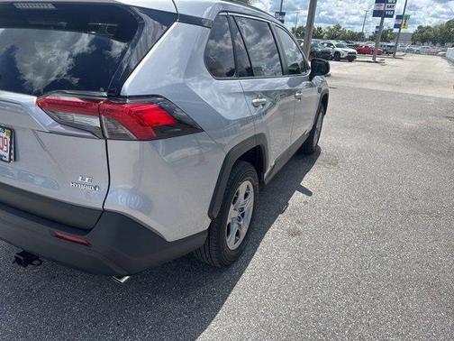 2024 Toyota RAV4 Hybrid LE