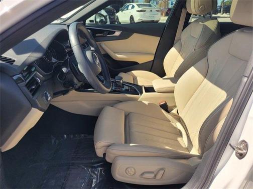2021 Audi A4 45 S line quattro Premium
