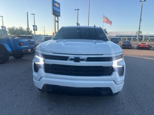 Summit White 2026 Chevrolet Silverado 1500 RST