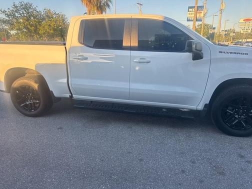 Summit White 2026 Chevrolet Silverado 1500 RST