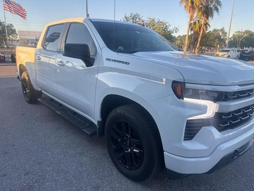 Summit White 2026 Chevrolet Silverado 1500 RST