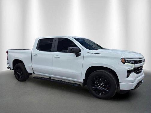 Summit White 2026 Chevrolet Silverado 1500 RST