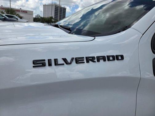 Summit White 2026 Chevrolet Silverado 1500 RST