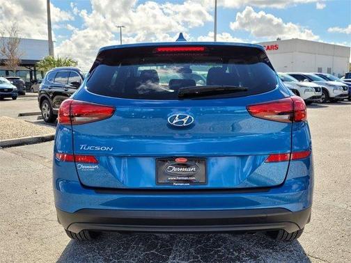 2021 Hyundai TUCSON SE