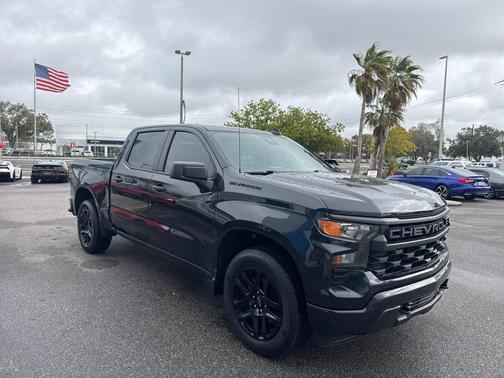 2023 Chevrolet Silverado 1500 Custom