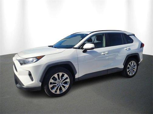 2019 Toyota RAV4 XLE Premium