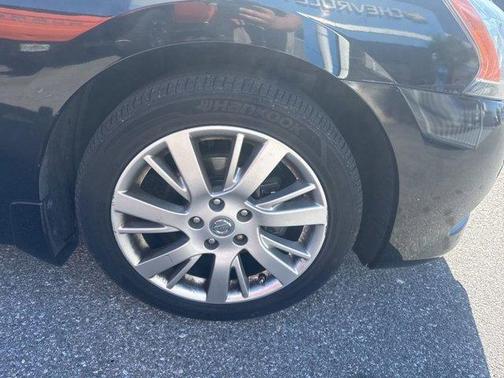 Super Black 2013 Nissan Sentra SL