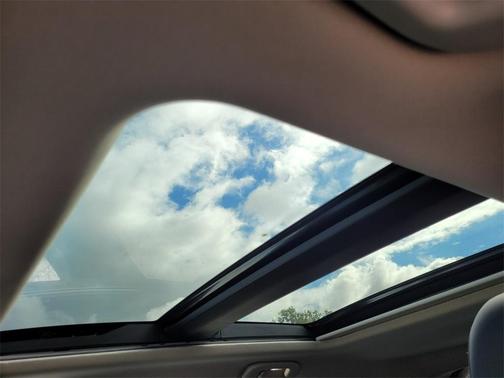 2024 Mazda CX-50 2.5 S Premium Package