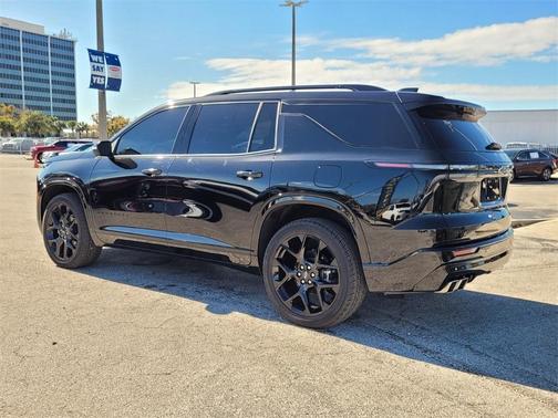 2024 Chevrolet Traverse RS