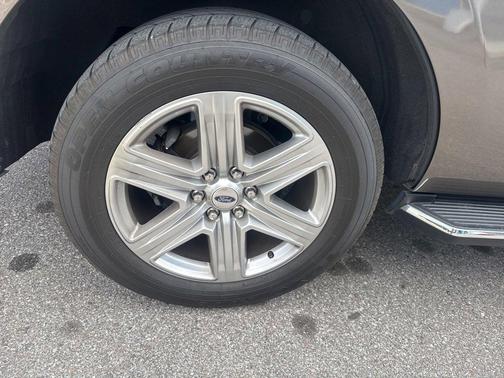 2018 Ford Expedition XLT